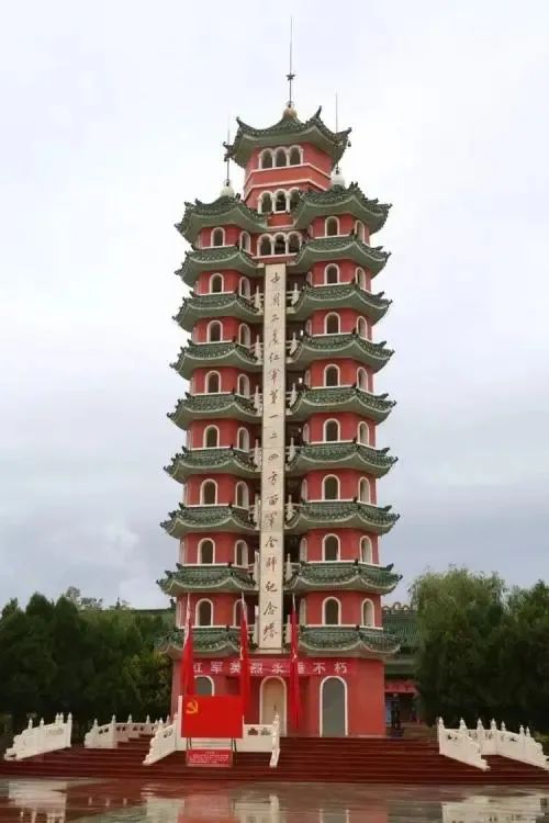 規(guī)劃設(shè)計(jì)院:以設(shè)計(jì)者的赤誠(chéng)初心 用紅色設(shè)計(jì)作品慶祝建黨百年